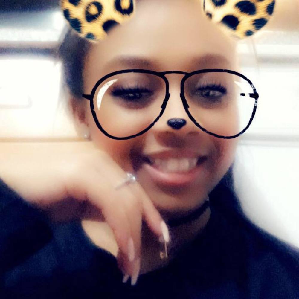 Meet your Posher, Anise